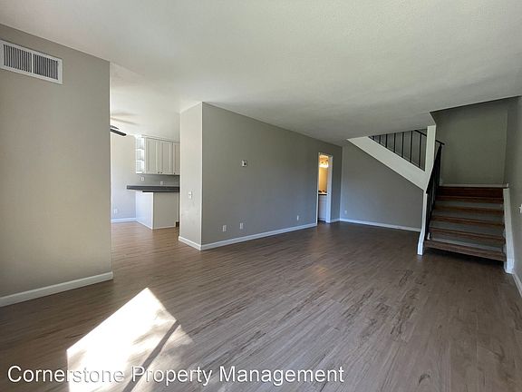 5th image of 2146 Galveston Ave Unit C