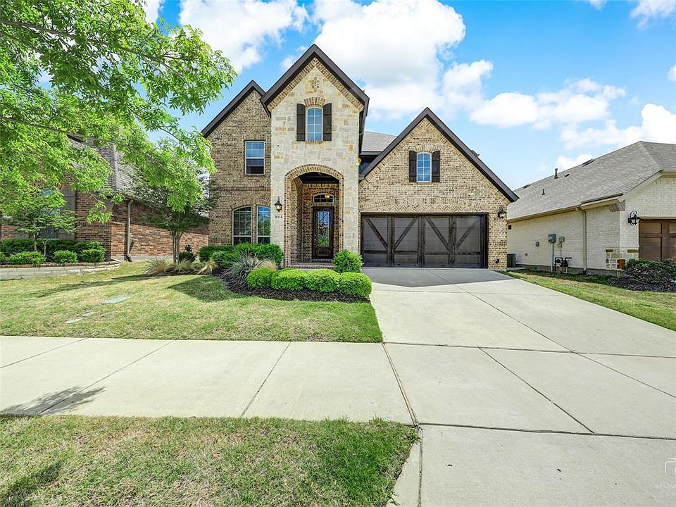 1st image of 804 Parkland Dr