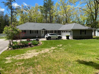 4516 Wah Wah Soo Dr, Gaylord, MI, 49735
