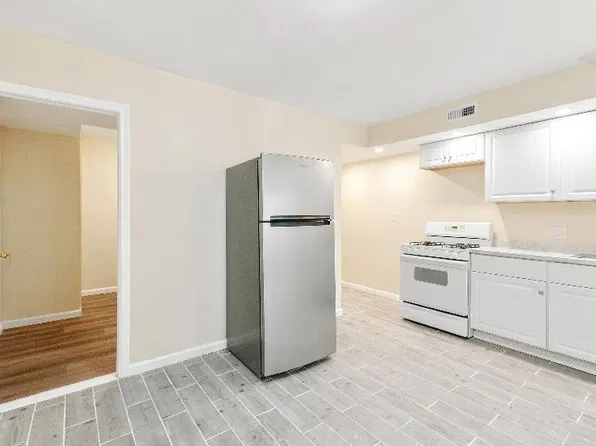968 Mount Olivet Rd NE, Washington, DC