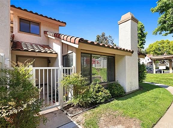 3rd image of 1253 Porto Grande Unit 1
