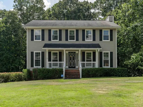 3320 Sunny Meadows Ct, Birmingham, AL 35242