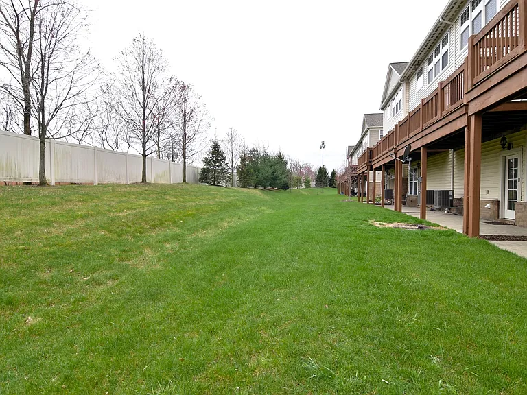 6470 Park Pointe Ct — Photo 50