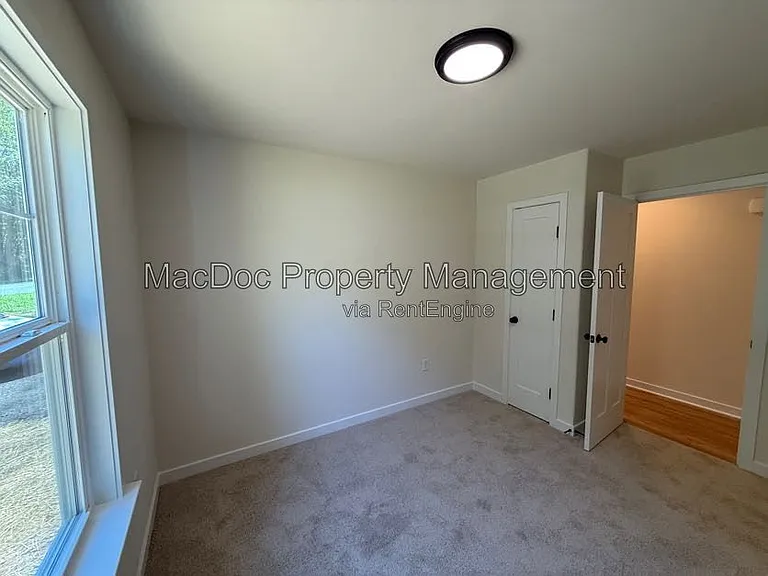 387 Forest Grove Rd — Photo 20