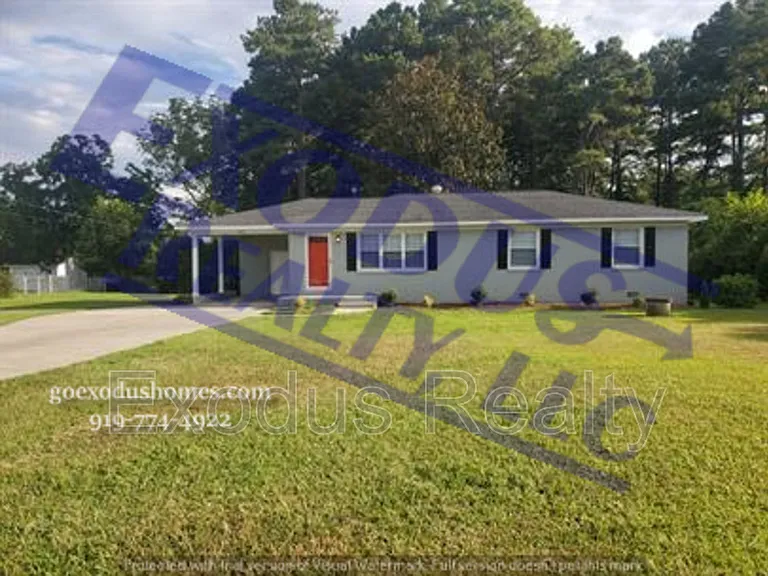 3015 Wicker St — Photo 1