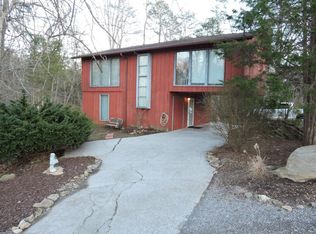 233 Pine Dr, Maynardville, TN 37807