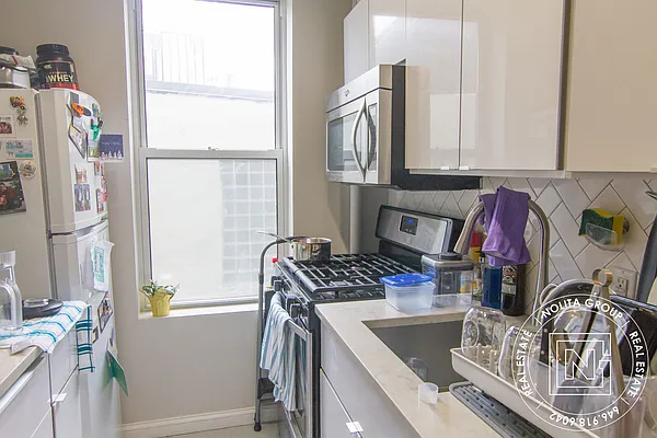 Rented by Nolita Group | media 13