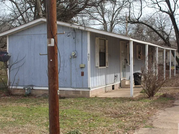 407 N Hamilton St, Hope, AR 71801
