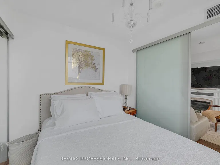 3091 Dufferin St #727 — Photo 18