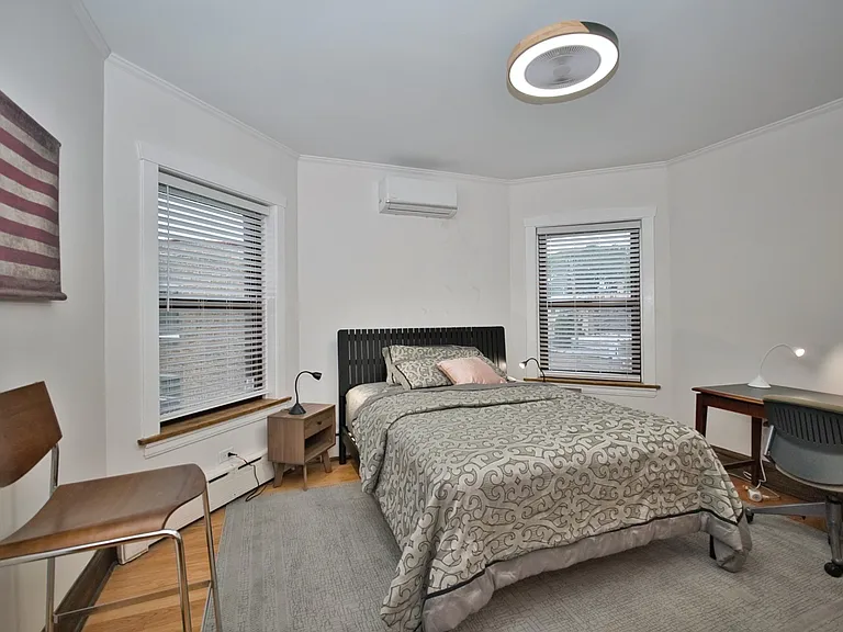 2437 W North Shore Ave #2 — Photo 34