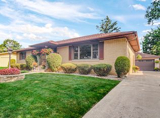 2296 185th Pl, Lansing, IL 60438