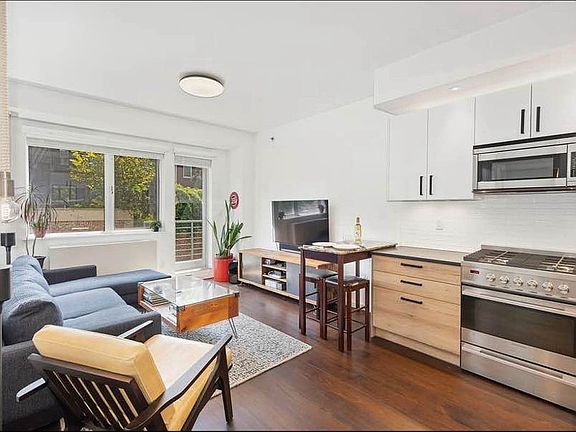 5th image of 100 Maspeth Ave APT 2K