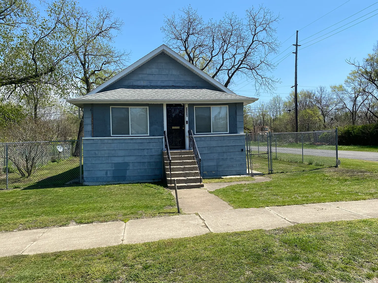 3395 Pennsylvania St — Photo 1