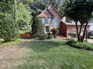 203 Rock Creek Ct, Yorktown, VA 23693
