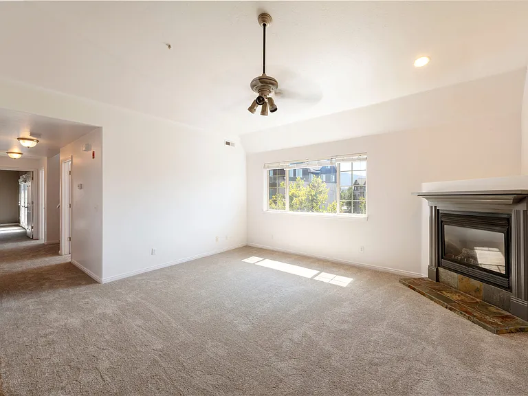 1255 E Wolf Hollow Ln #413 — Photo 11
