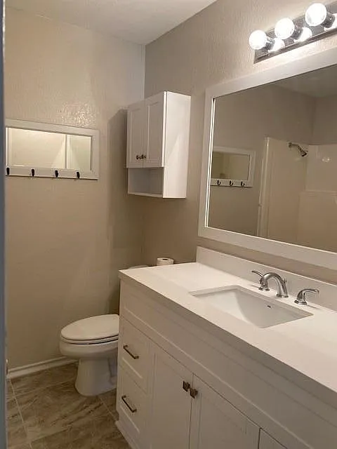 2 bed, 1250 sqft, $1,250 — Photo 4
