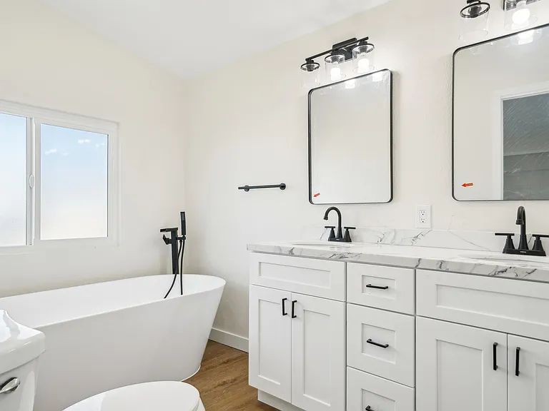 73300 Broadmoor Dr — Photo 17