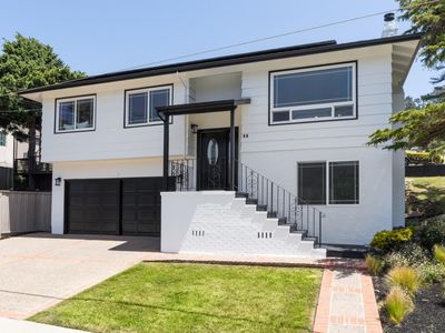 22 Malavear Ct, Pacifica, CA, 94044