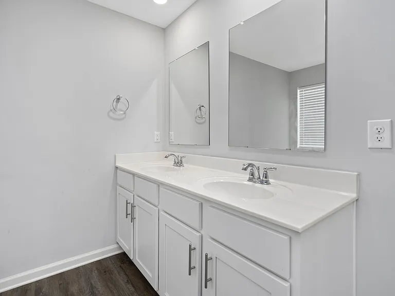 6313 Town Ln — Photo 16