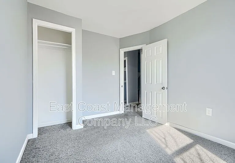 3213 Elmley Ave — Photo 17