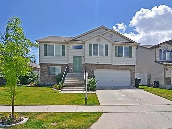 961 W York Dr, North Salt Lake, UT 84054