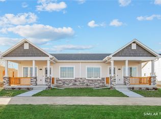 878 Sawgrass Dr, Norwalk, IA 50211