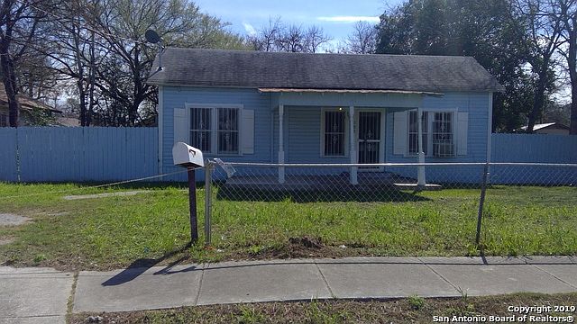 1st image of 152 Wingate Ave