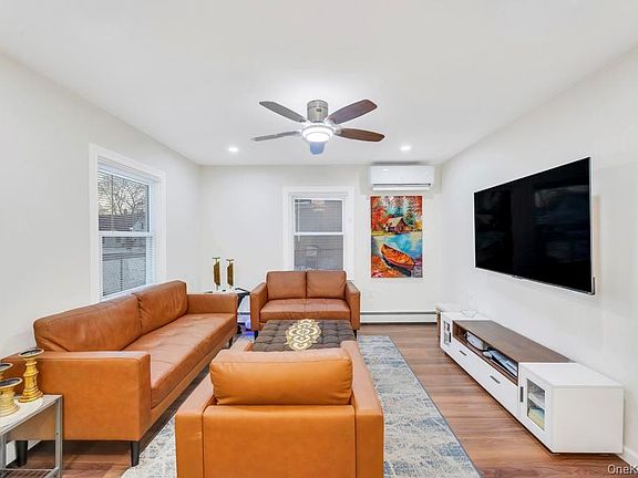 4th image of 66 Maplewood Drive