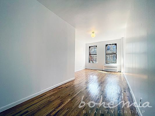 3rd image of 141 W 113th St APT 4A