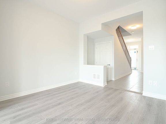 5th image of 524 Culdaff Rd