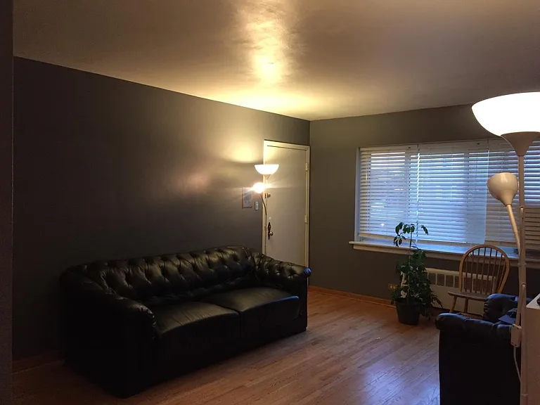 1112 N Harlem Ave — Photo 3
