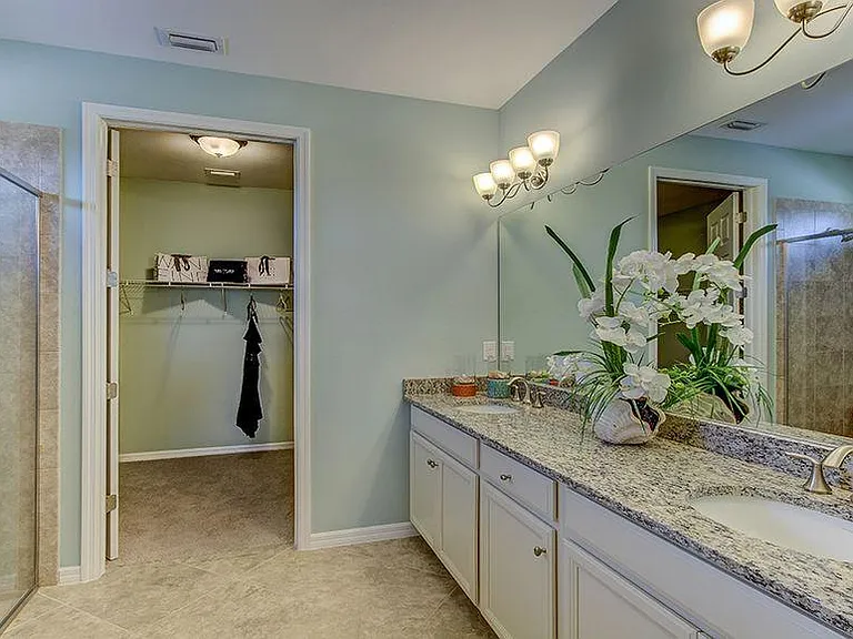 2839 Sunset Pointe Cir — Photo 8
