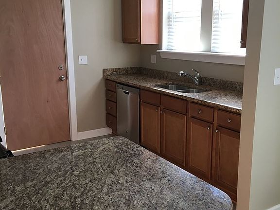 4th image of 2643 W Estes Ave APT 3a