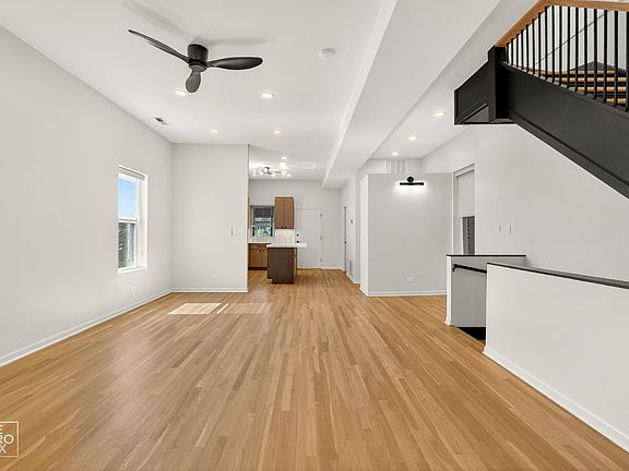 Living / Kitchen