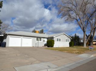 5613 Madeira Pl NE, Albuquerque, NM 87110