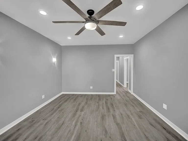 3234 W Waveland Ave #2 — Photo 34