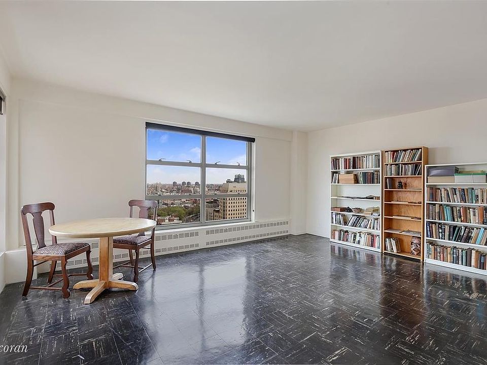 1st image of 80 La Salle St APT 20D