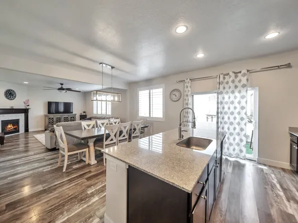 12077 S Window Arch Ln W, Herriman, UT 84096