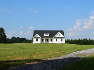 13762 Taylorstown Rd, Leesburg, VA 20176