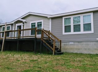 531 Pea Ridge Rd, Chestnut Mound, TN 38552