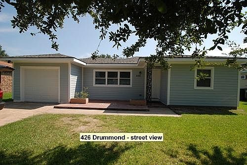 1st image of 426 Drummond St