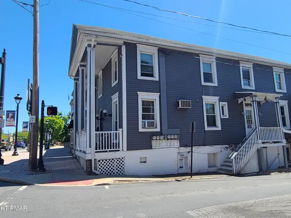 831 Main St, Stroudsburg, PA 18360