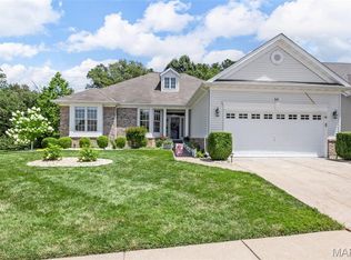 581 Owls Perch Dr, Lake Saint Louis, MO 63367