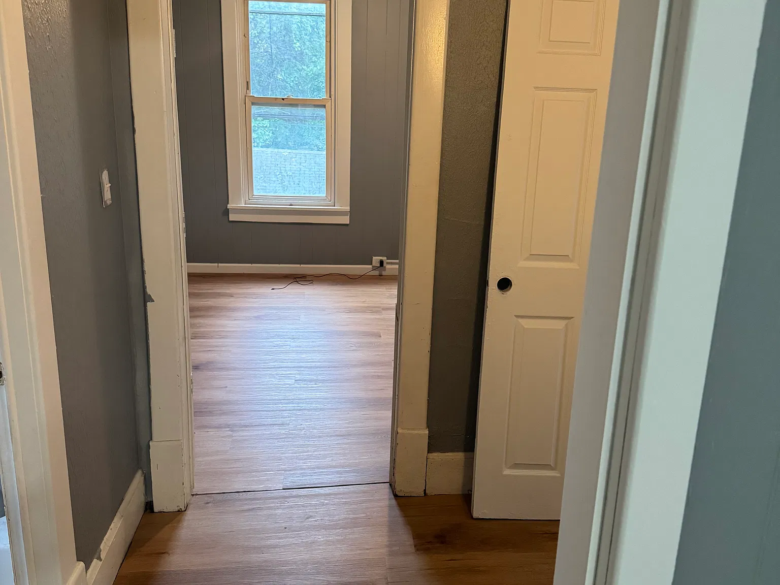 3 bed, 1500 sqft, $1,500 — Photo 2