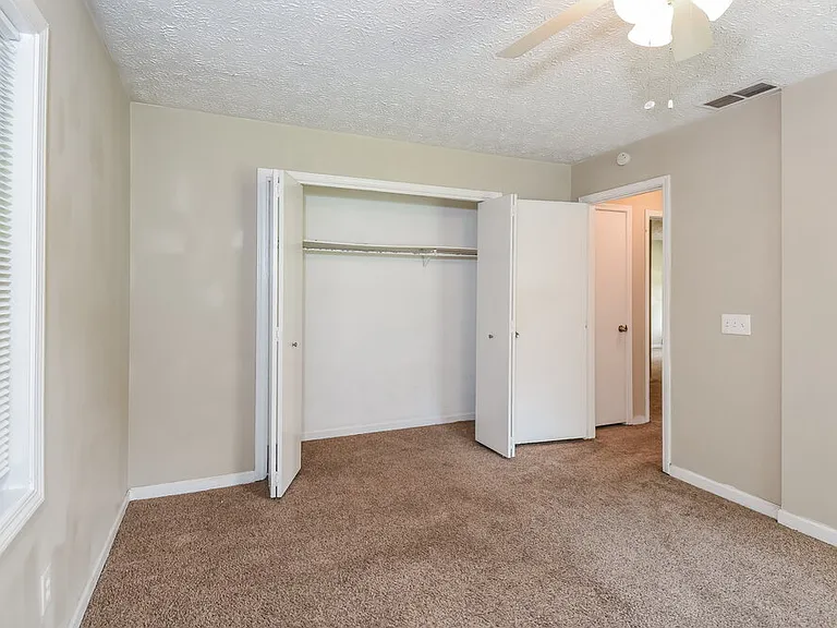 169 Kimberly Way — Photo 12