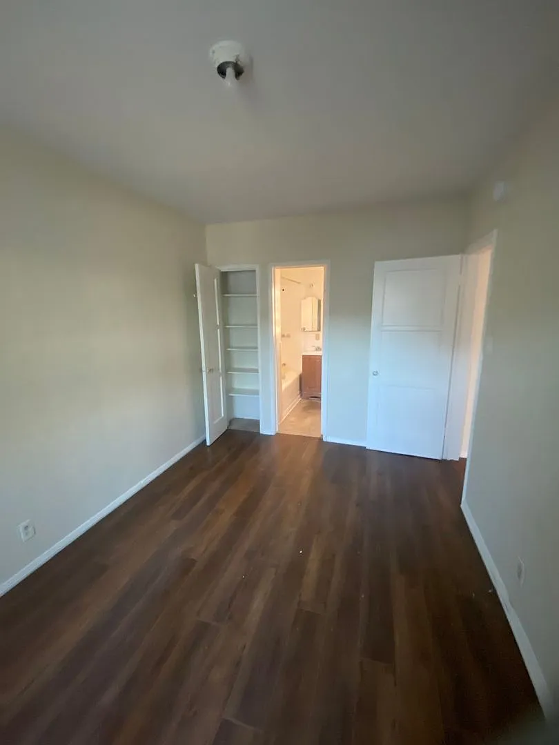 203 - Nahama Property — Photo 2