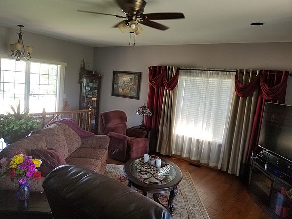 3rd image of 2405 N 127th Ct E