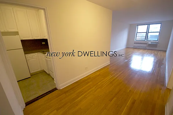 Rented by New York Dwellings LLC | media 16