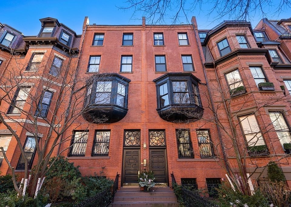 1st image of 357-359 Beacon St #4