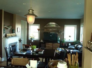 98 Brewster St, Portsmouth, NH 03801